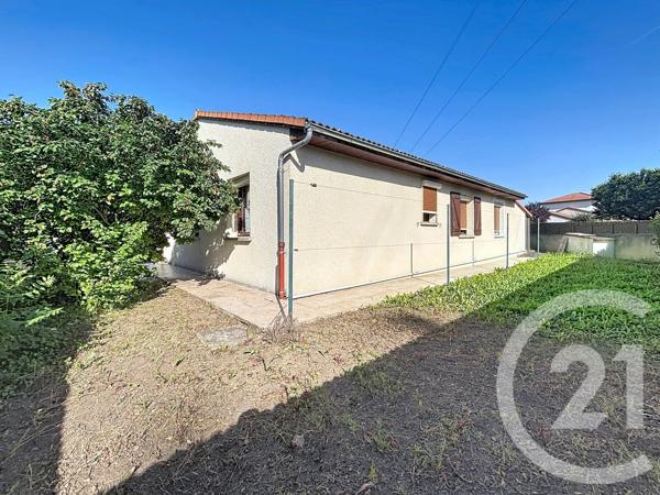 Maison à vendre  4 pièces - 82,60 m 2   MOZAC  - 63