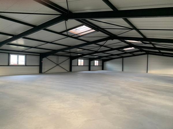 FESSENHEIM 68740, au coeur du futur Technopôle, local d'activités 1200 m2 en ZA, sur un parc de 5000 m2