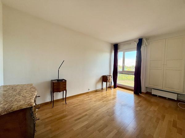 Appartement ELANCOURT 4 pièces 80m²