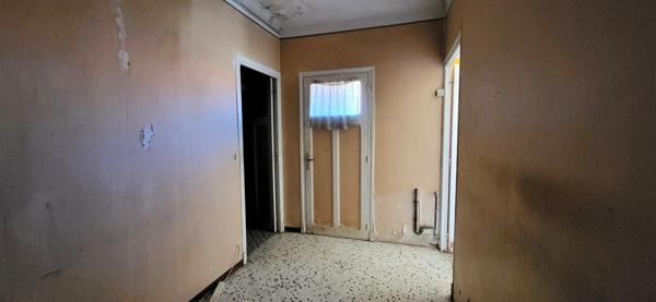 Maison T6 + local commercial – Canohès (66)