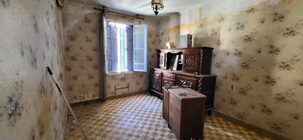 Maison T6 + local commercial – Canohès (66)