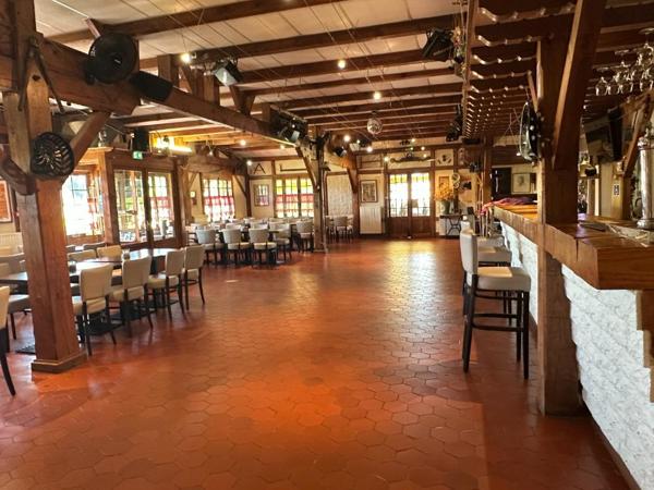 MURS BAR RESTAURANT