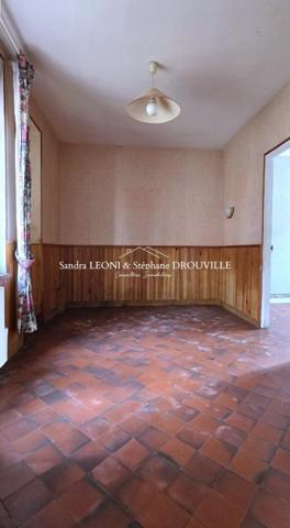 PROCHE JOUY - Maison 4 pièces 70 m²