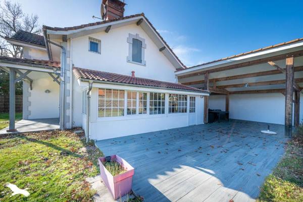 Maison à vendre |                                       Mimizan |                                        7 pièces  |  190 m²