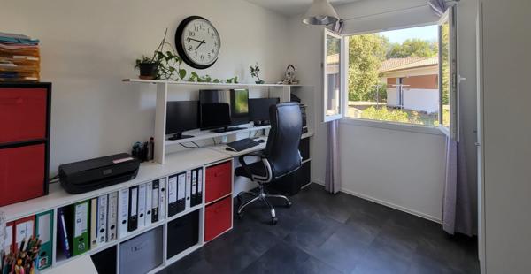 Maison Mios 11 pièce(s) 220 m2