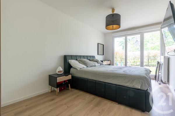 Appartement F3 à vendre  3 pièces - 61,70 m2 LE PLESSIS TREVISE - 94