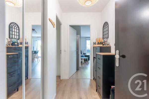 Appartement F3 à vendre  3 pièces - 61,70 m2 LE PLESSIS TREVISE - 94