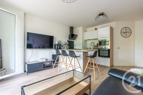 Appartement F3 à vendre  3 pièces - 61,70 m2 LE PLESSIS TREVISE - 94