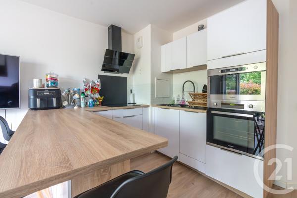 Appartement F3 à vendre  3 pièces - 61,70 m2 LE PLESSIS TREVISE - 94