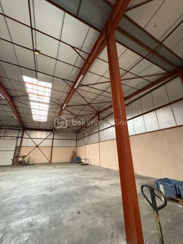 Immeuble de bureaux de 2 000 m²
