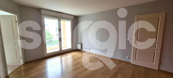 Location 3 Pieces 58 80000 Amiens 25 0446 02 0008