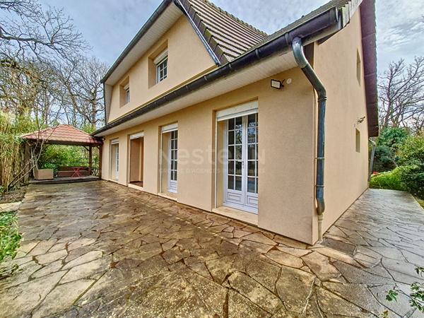 Maison Lamorlaye/Gouvieux 7 pièces 200m2