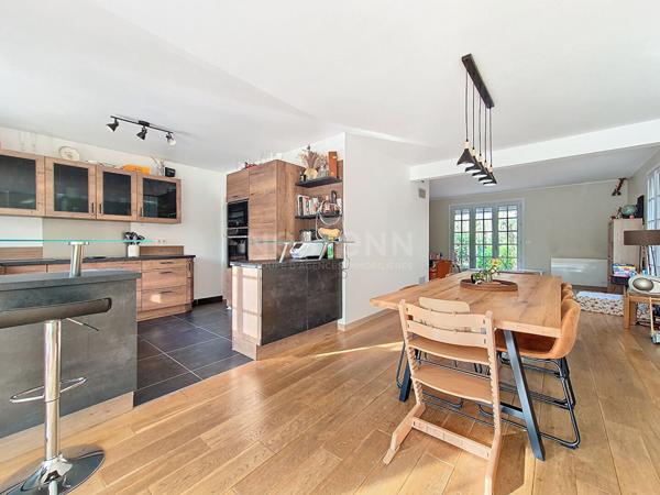 Maison Lamorlaye/Gouvieux 7 pièces 200m2