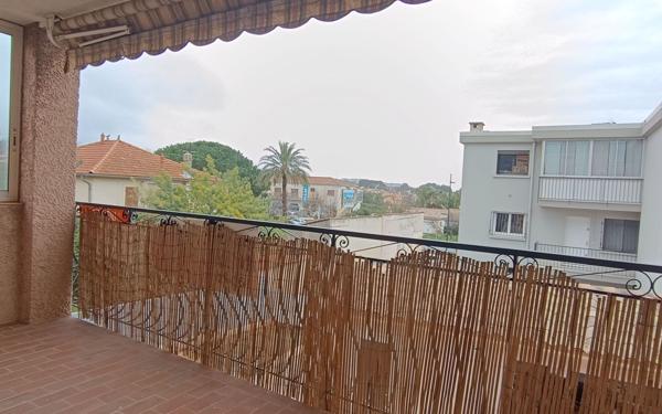 Appartement à vendre    4 pièces • 90 m2 Six-Fours-les-Plages