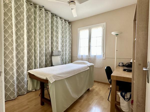 Villa F6 de 142 m2 avec piscine - Terrain 935 m2 - BDN Ste-Clotilde