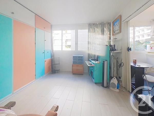 Appartement F1 à vendre  1 pièce - 27,44 m2 PARIS - 75020