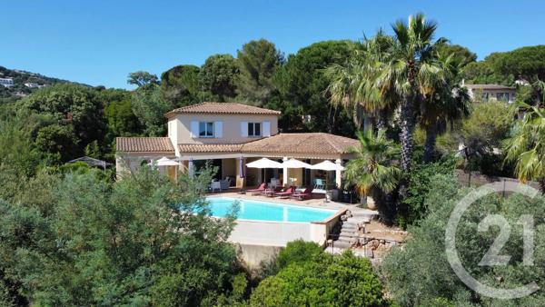 Maison à vendre  6 pièces - 174 m 2   LA CROIX VALMER  - 83
