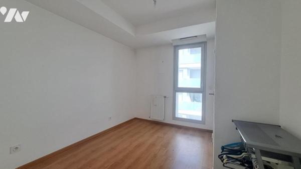 APPARTEMENT T3 TERRASSE ET GARAGE