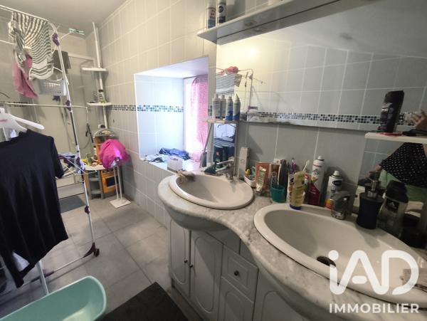 Maison à vendre 7 pièces 116 m² La Mothe-Saint-Héray