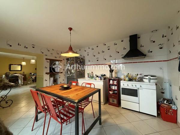 Vente Maison 8 pièces 183 m2 à Tocane-Saint-Apre