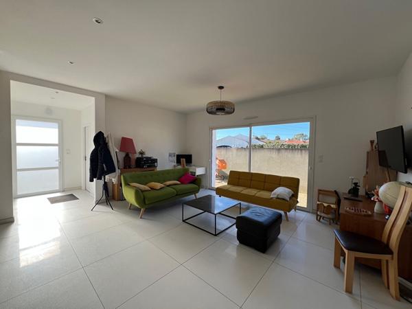 Maison Longeville Sur Mer 4 pièce(s) 131 m2