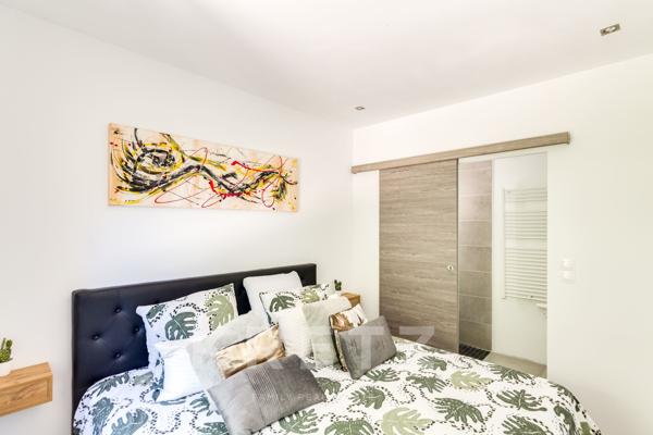 Maison contemporaine avec Piscine