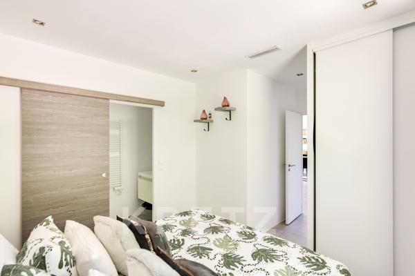 Maison contemporaine avec Piscine