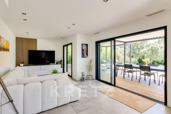 Maison contemporaine avec Piscine