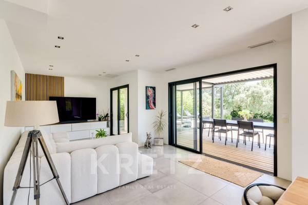 Maison contemporaine avec Piscine