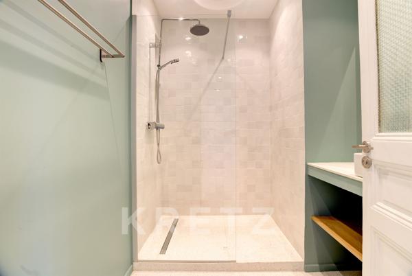 Appartement refait à neuf proche du port