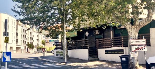 Immeuble 224.62 m² 1 etage(s)