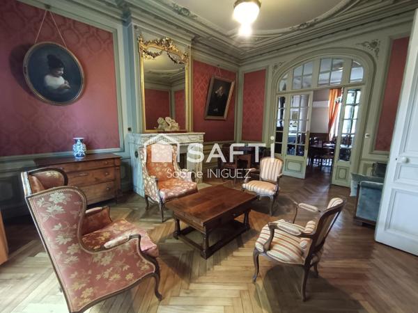 GRANDE MAISON BOURGEOISE CENTRE VILLE