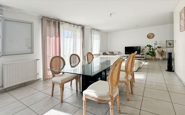 Appartement à vendre    4 pièces • 87 m2 Beaumont-lès-Valence