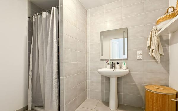 Appartement à vendre    4 pièces • 87 m2 Beaumont-lès-Valence