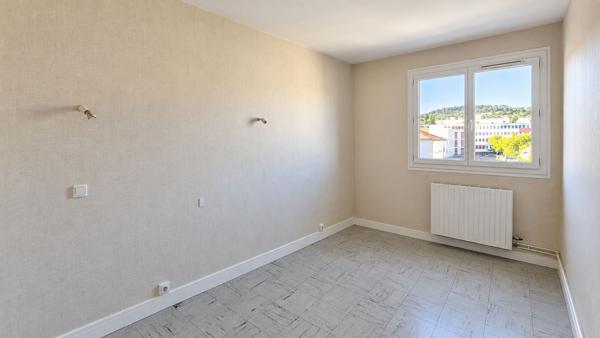 Appartement Clermont Ferrand 3 pièce(s)