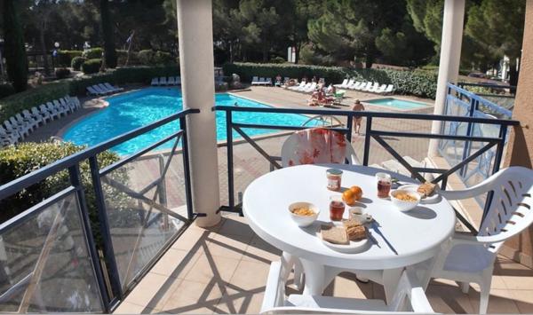 INVESTISSEMENT LOCATIF – BALARUC LES BAINS – Résidence de Tourisme Goélia Arcadius - 6 % de rentabilité