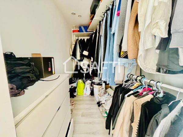 Villa familiale avec dépendance et piscine, cadre privilégié