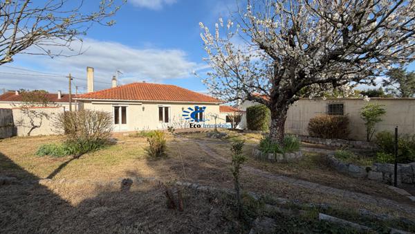 DOMPIERRE-SUR-MER MAISON PLAIN PIED 87 M² AVEC TRAVAUX  Dompierre sur mer
