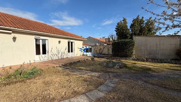 DOMPIERRE-SUR-MER MAISON PLAIN PIED 87 M² AVEC TRAVAUX  Dompierre sur mer