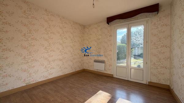 DOMPIERRE-SUR-MER MAISON PLAIN PIED 87 M² AVEC TRAVAUX  Dompierre sur mer