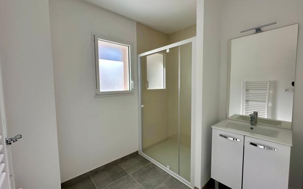 Appartement à vendre    2 pièces •  Guipavas