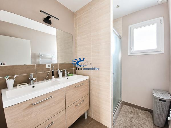 EXCLUSIVITE PERIGNY 235 M² JARDIN  Perigny