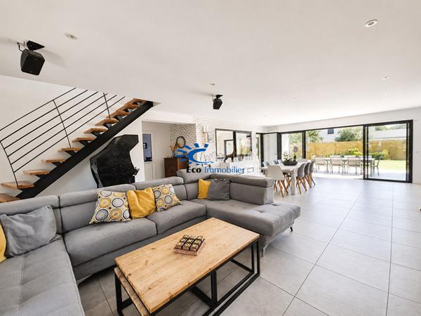 EXCLUSIVITE PERIGNY 235 M² JARDIN  Perigny
