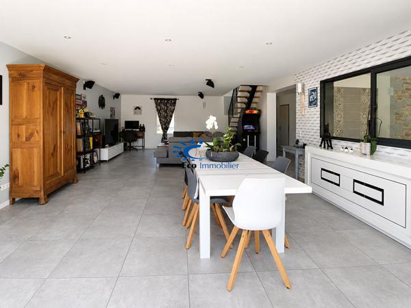 EXCLUSIVITE PERIGNY 235 M² JARDIN  Perigny