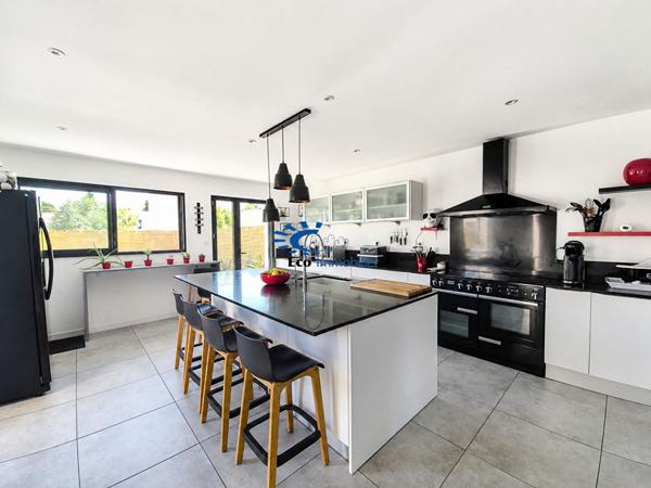 EXCLUSIVITE PERIGNY 235 M² JARDIN  Perigny