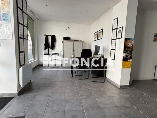 À vendre Local commercial 41 m² - Montereau-fault-yonne 77130