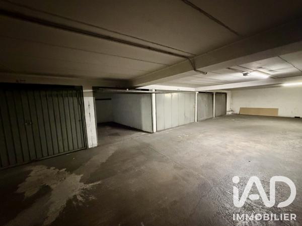 Parking à vendre 12 m² Paris 15