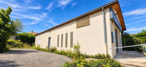 COURNON-D’AUVERGNE, 135 M², PARCELLE 580 M², EMPLACEMENT À FORTE VISIBILITÉ