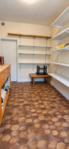 COURNON-D’AUVERGNE, 135 M², PARCELLE 580 M², EMPLACEMENT À FORTE VISIBILITÉ