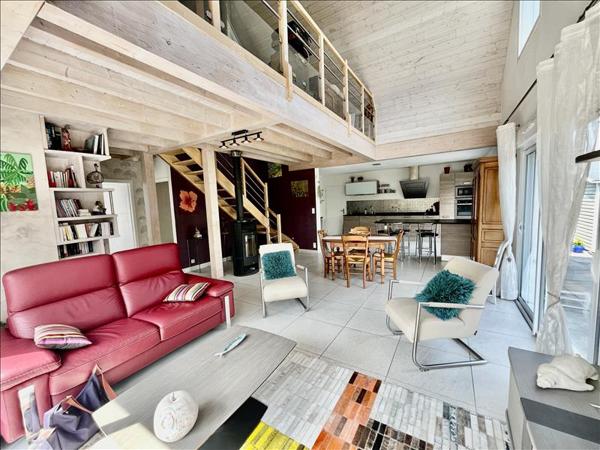 Maison à vendre |  La Chapelle-sur-Erdre |  5 pièces | 130 m²